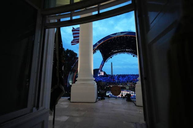 UFC Freedom 250 The Washington Monument is seen from the White House during the UFC Freedom 250 fights on the South Lawn, in Washington, DC, USA, 14 June 2026. Washington, DC DC USA  Copyright: xJacquelynxMartinx xPOOLx
