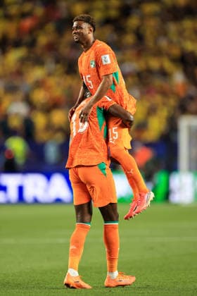 Football - FIFA World Cup, WM, Weltmeisterschaft, Fussball - Group E - Ivory Coast v Ecuador 14th June 2026 - FIFA World Cup - Group E - Ivory Coast v Ecuador - Ibrahim Sangare of Ivory Coast celebrates victory with Amad Diallo of Ivory Coast - Photo: Simon Stacpoole Offside. Philadelphia USA
