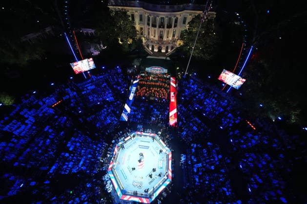 US President Donald Trump hosts UFC Freedom 250 at the White House The ring and the White House are seen during UFC Freedom 250 on the South Lawn of the White House, in Washington, DC, USA, 14 June 2026. Washington, DC DC USA  Copyright: xALEXxBRANDONx xPOOLx