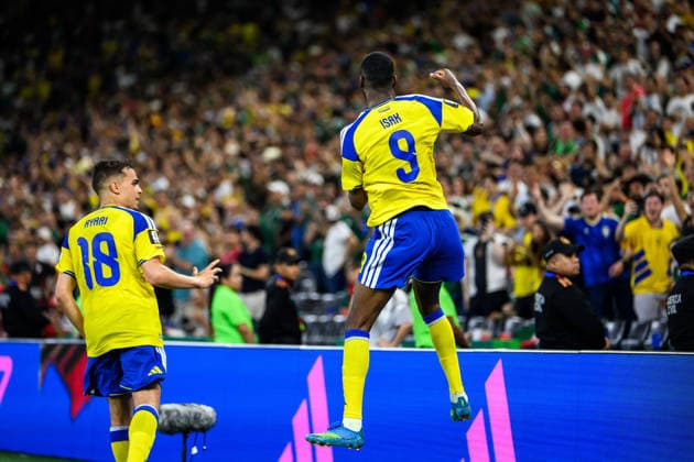260614 Alexander Isak of Sweden celebrates after scoring 2-0 during the FIFA World Cup, WM, Weltmeisterschaft, Fussball 2026 football match between Sweden and Tunisia on June 14, 2026 in Monterrey. Photo: Petter Arvidson BILDBYRAN kod PA PA1234 bbeng fotboll football soccer fotball vm fotbolls-vm fotball-vm fotbolls-vm 2026 fifa world cup 2026 sverige sweden sverige a tunisien tunisia bbauto jubel