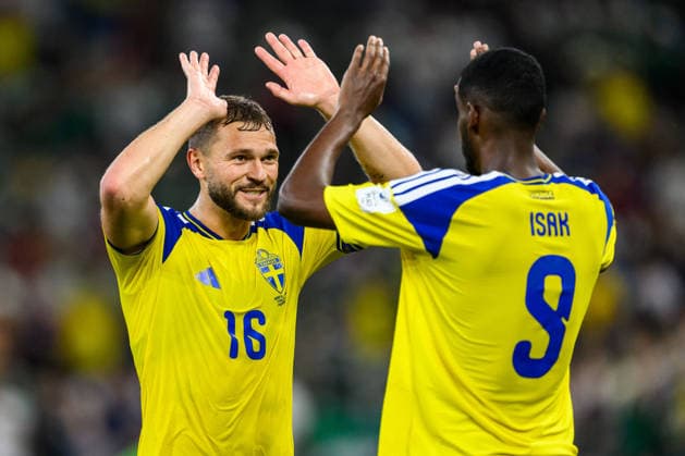 260614 Jesper Karlström and Alexander Isak of Sweden celebrate after 2-0 during the FIFA World Cup, WM, Weltmeisterschaft, Fussball 2026 football match between Sweden and Tunisia on June 14, 2026 in Monterrey. Photo: Petter Arvidson BILDBYRAN kod PA PA1234 bbeng fotboll football soccer fotball vm fotbolls-vm fotball-vm fotbolls-vm 2026 fifa world cup 2026 sverige sweden sverige a tunisien tunisia bbauto jubel