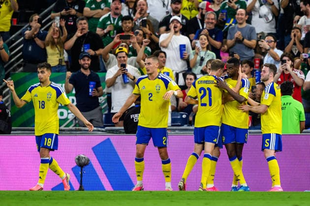 260614 Gustaf Lagerbielke, Alexander Bernhardsson, Benjamin Nygren, Alexander Isak and Gabriel Gudmundsson of Sweden celebrate after 2-0 during the FIFA World Cup, WM, Weltmeisterschaft, Fussball 2026 football match between Sweden and Tunisia on June 14, 2026 in Monterrey. Photo: Joel Marklund BILDBYRAN kod JM PA1234 bbeng fotboll football soccer fotball vm fotbolls-vm fotball-vm fotbolls-vm 2026 fifa world cup 2026 sverige sweden sverige a tunisien tunisia jubel