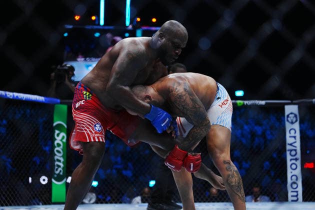 UFC Freedom 250 WASHINGTON, DC - June 14, 2026 : Josh Hokit and Derrick Lewis meet in the octagon for a 3-round bout at UFC Freedom 250 at The White House South Lawn on June 14, 2026 in Las Vegas, NV. (Photo by Louis Grasse PXImages) WASHINGTON, DC The White House South Lawn DC USA Copyright: xLouisxGrassex