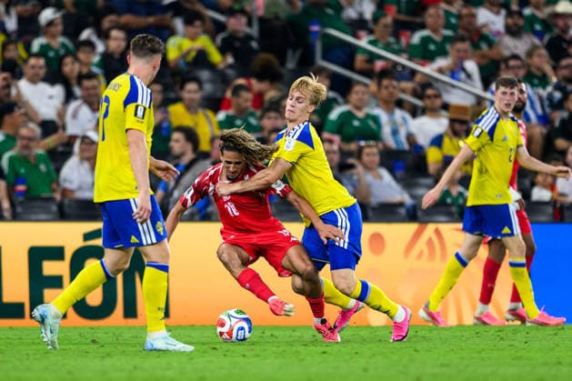 260614 Hannibal Mejbri of Tunisia and Lucas Bergvall of Sweden during the FIFA World Cup, WM, Weltmeisterschaft, Fussball 2026 football match between Sweden and Tunisia on June 14, 2026 in Monterrey. Photo: Petter Arvidson BILDBYRAN kod PA PA1234 bbeng fotboll football soccer fotball vm fotbolls-vm fotball-vm fotbolls-vm 2026 fifa world cup 2026 sverige sweden sverige a tunisien tunisia bbauto