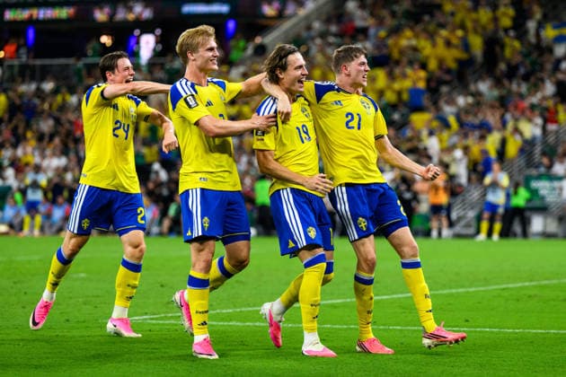 260614 Elliot Stroud, Lucas Bergvall, Mattias Svanberg and Alexander Bernhardsson of Sweden celebrate after 4-1 during the FIFA World Cup, WM, Weltmeisterschaft, Fussball 2026 football match between Sweden and Tunisia on June 14, 2026 in Monterrey. Photo: Joel Marklund BILDBYRAN kod JM PA1234 bbeng fotboll football soccer fotball vm fotbolls-vm fotball-vm fotbolls-vm 2026 fifa world cup 2026 sverige sweden sverige a tunisien tunisia jubel