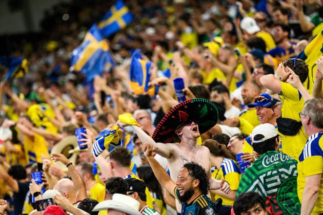 260614 Fans of Sweden celebrate after the FIFA World Cup, WM, Weltmeisterschaft, Fussball 2026 football match between Sweden and Tunisia on June 14, 2026 in Monterrey. Photo: Joel Marklund BILDBYRAN kod JM PA1234 bbeng fotboll football soccer fotball vm fotbolls-vm fotball-vm fotbolls-vm 2026 fifa world cup 2026 sverige sweden sverige a tunisien tunisia jubel publik