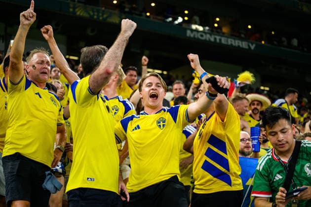 260614 Fans of Sweden celebrate after the FIFA World Cup, WM, Weltmeisterschaft, Fussball 2026 football match between Sweden and Tunisia on June 14, 2026 in Monterrey. Photo: Petter Arvidson BILDBYRAN kod PA PA1234 bbeng fotboll football soccer fotball vm fotbolls-vm fotball-vm fotbolls-vm 2026 fifa world cup 2026 sverige sweden sverige a tunisien tunisia jubel publik *** 260614 Fans of Sweden celebrate after the FIFA World Cup 2026 football match between Sweden and Tunisia on June 14, 2026 in Monterrey Photo Petter Arvidson BILDBYRAN code PA PA1234 bbeng fotboll football soccer fotball vm fotbolls vm fotball vm fotbolls vm 2026 fifa world cup 2026 sverige sweden sverige a tunisien tunisia jubel publik  Copyright: PETTERxARVIDSON BB260614PA267