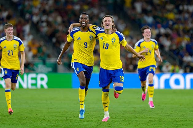 Alexander Isak and Mattias Svanberg seen celebrating after scoring goal during FIFA World Cup, WM, Weltmeisterschaft, Fussball 2026 game between national teams of Sweden and Tunisia (Alejandro Espino Ball Raw Images) Monterrey Monterrey Stadium Mexico Copyright: xAlejandroxEspinox alejandroespino_sweden_tunisia_2526_4-11