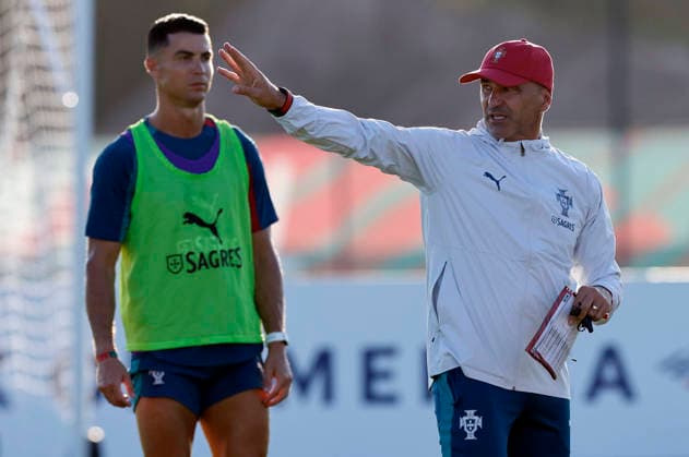 Portugal s coach Robert Martinez (R) and Cristiano Ronaldo participate in a training session in Palm Beach, Florida, USA, 13 June 2026. Portugal national team, Nationalteam training !ACHTUNG: NUR REDAKTIONELLE NUTZUNG!  Copyright: xAlbertoxEstévezx GR7157 0859067528st