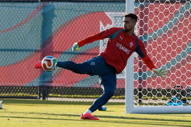 Diogo Costa of Portugal trains in Palm Beach, Florida, USA, 13 June 2026. Portugal national team, Nationalteam training !ACHTUNG: NUR REDAKTIONELLE NUTZUNG!  Copyright: xAlbertoxEstévezx GR7159 0859067668st