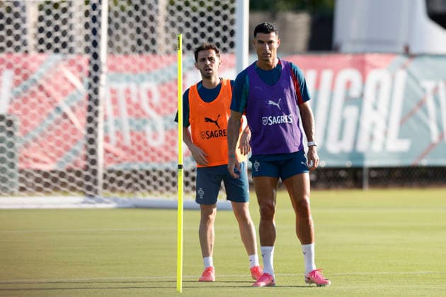 Cristiano Ronaldo (R) and Bernardo Silva of Portugal train in Palm Beach, Florida, USA, 13 June 2026. Portugal national team, Nationalteam training !ACHTUNG: NUR REDAKTIONELLE NUTZUNG!  Copyright: xAlbertoxEstévezx GR7168 0859067935st