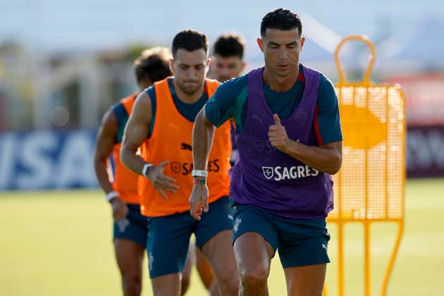 Cristiano Ronaldo (R) of Portugal trains in Palm Beach, Florida, USA, 13 June 2026. Portugal national team, Nationalteam training !ACHTUNG: NUR REDAKTIONELLE NUTZUNG!  Copyright: xAlbertoxEstévezx GR7175 0859067991st