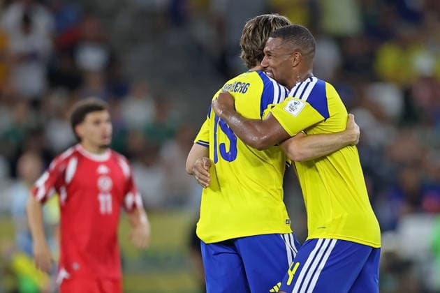 June 14, 2026, Monterrey, Mexico: Mattias Svanberg of Sweden celebrates after scoring the fourth goal of his team with Isak Hien during the match between Sweden and Tunisia for the 1st round of the group F of the FIFA World Cup, WM, Weltmeisterschaft, Fussball 2026 at Monterrey Stadium on June 14, 2026 in Monterrey, Mexico. Photo: DiaEsportivo Monterrey Mexico - ZUMAh208 20260614_zsp_h208_032 Copyright: xHeulerxAndreyx