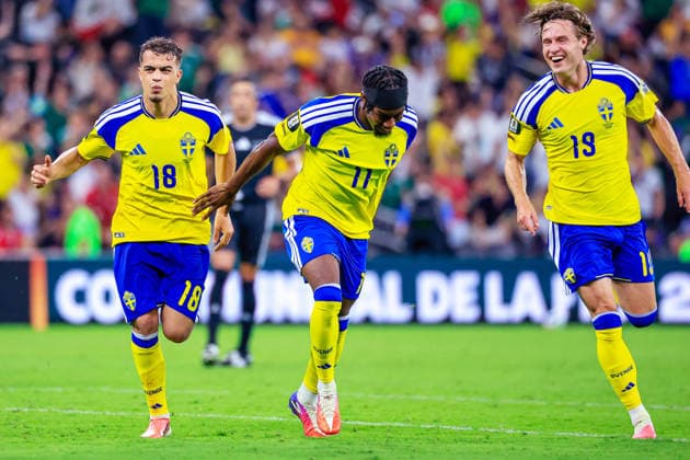 FIFA World Cup, WM, Weltmeisterschaft, Fussball 2026 SWEDEN VS TUNISIA FIFA WORLD CUP 2026 SWEDEN VS TUNISIA 14062026 MONTERREY, NUEVO LEON. Action photo of Yasin Ayari (18), Anthony Elanga (11) and Mattias Svanberg (19) of Sweden celebrating a goal scored against Tunisia, during Round 1 Group F game of the FIFA World Cup 2026, held at the Estado Monterrey of Monterrey, Nuevo Leon. Foto de accion de Yasin Ayari (18), Anthony Elanga (11 y Mattias Svanberg (19) de Suecia celebrando un gol en contra de Tunez, durante juego de Ronda 1 del Grupo F de la Copa del Mundo 2026 de la FIFA, celebrado en el Estadio Monterrey de Monterrey, Nuevo Leon. PHOTO BY IMAGENSHOP AGENCIA FOTOGRAFICA MONTERREY NUEVO LEON MEXICO