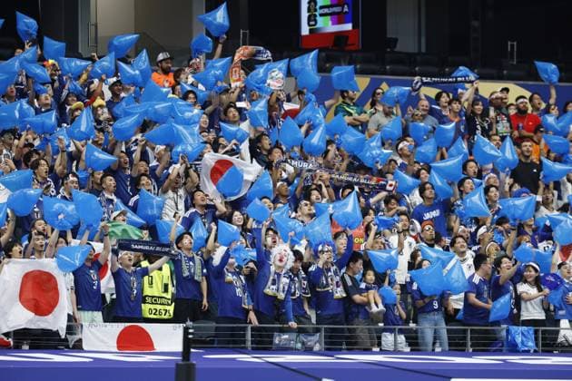 Football: 2026 World Cup Japan fans cheer ahead of a World Cup Group F football match against the Netherlands at Dallas Stadium in Arlington, Texas, on June 14, 2026.  A14AA0005618762P
