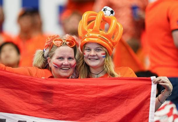 Football: 2026 World Cup Netherlands fans cheer ahead of a World Cup Group F football match against Japan at Dallas Stadium in Arlington, Texas, on June 14, 2026.  A14AA0005618754P
