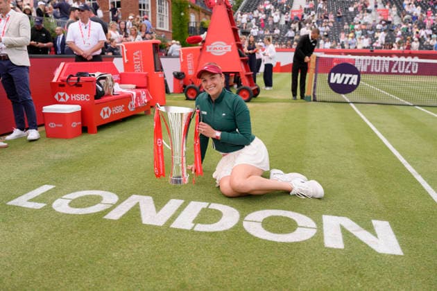 HSBC Championships - Day Seven Donna Vekic of Croatia during the trophy presentation at The HSBC Championships 2026 Women s tennis tournament at The Queen s Club in London, England, on June 14, 2026. London Greater London United Kingdom  Copyright: xOwenxHammondx originalFilename:hammond-thehsbcc260614_npOlT.jpg