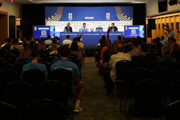 (260615) -- MIAMI, June 15, 2026 -- Jose Maria Gemenez (2nd L) of Uruguay attends a press conference, PK, Pressekonferenz ahead of Group H match between Saudi Arabia and Uruguay at the FIFA World Cup, WM, Weltmeisterschaft, Fussball 2026 at Miami Stadium, Miami, the United States, June 14, 2026. ) (SP)U.S.-MIAMI-FOOTBALL-FIFA WORLD CUP-PRESS CONFERENCE-URUGUAY XuxZijian 