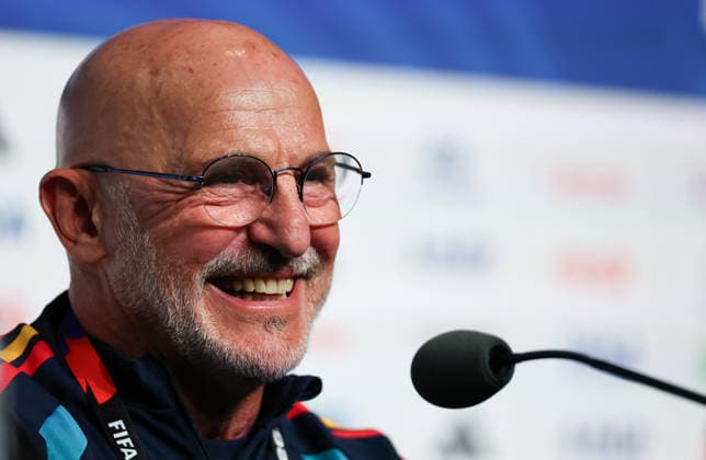 (260615) -- ATLANTA, June 15, 2026 -- Luis de la Fuente, head coach of Spain, attends a press conference, PK, Pressekonferenz ahead of Group H match between Spain and Cape Verde at the FIFA World Cup, WM, Weltmeisterschaft, Fussball 2026 at Atlanta Stadium in Atlanta, the United States, June 14, 2026. ) (SP)U.S.-ATLANTA-FOOTBALL-FIFA WORLD CUP-PRESS CONFERENCE-SPAIN WangxKaiyan 