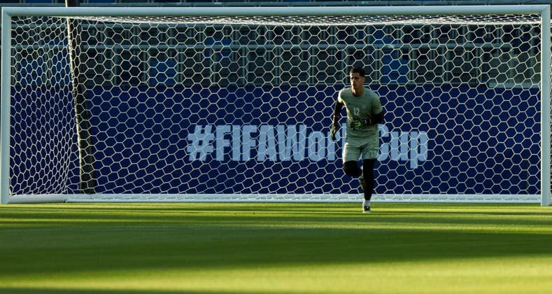 (260615) -- LOS ANGELES, June 15, 2026 -- Payam Niazmand of Iran attends a training session at Carson Sports Park in Los Angeles, the United States, on June 14, 2026. ) (SP)U.S.-LOS ANGELES-FOOTBALL FIFA World Cup, WM, Weltmeisterschaft, Fussball TEAM IRAN-TRAINING BaixXuefei 