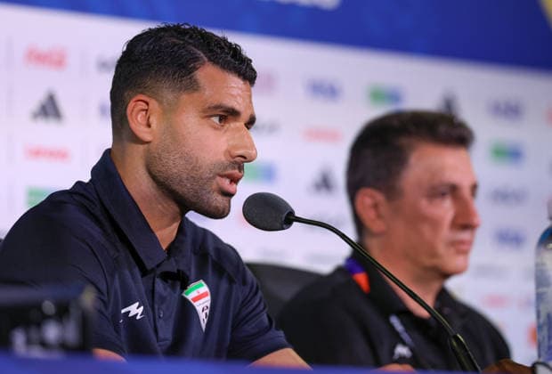 (260615) -- LOS ANGELES, June 15, 2026 -- Iran s player Mehdi Taremi (L) attends a press conference, PK, Pressekonferenz at Los Angeles Stadium in Los Angeles, the United States, on June 14, 2026. ) (SP)U.S.-LOS ANGELES-FOOTBALL FIFA World Cup, WM, Weltmeisterschaft, Fussball PRESS CONFERENCE-IRAN MaoxSiqian 