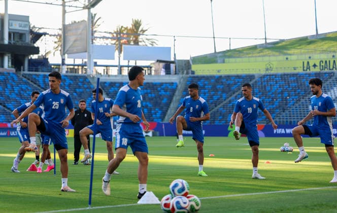 (260615) -- LOS ANGELES, June 15, 2026 -- Players of Iran attend a training session at Carson Sports Park in Los Angeles, the United States, on June 14, 2026. ) (SP)U.S.-LOS ANGELES-FOOTBALL FIFA World Cup, WM, Weltmeisterschaft, Fussball TEAM IRAN-TRAINING BaixXuefei 