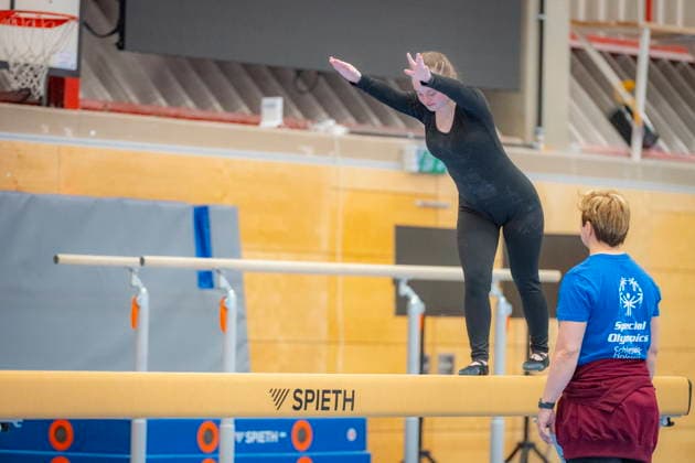 Die Nationalen Spiele der Special Olympics starten am Montag (15.6.2026) im Saarland. In der Kreisspoethalle Dillingen starten die freien Trainings der Turnerinnen und Turner, hier der Rhythmischen Sportgymnasik und im Gerätturnen.