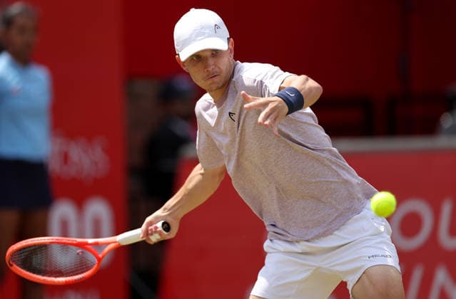 Harry Wendelken of GB in action HSBC Queen s Club Championships, Day Ten, Tennis, Queen s Club, West Kensington, London, UK - 15 Jun 2026London Queen s Club United Kingdom  Copyright: xEllaxLing Shutterstockx 16924336n