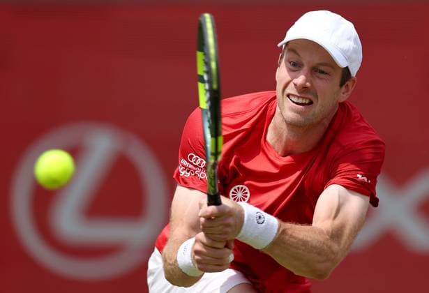 Botic Van de Zandschulp of Holland in action HSBC Queen s Club Championships, Day Ten, Tennis, Queen s Club, West Kensington, London, UK - 15 Jun 2026London Queen s Club United Kingdom  Copyright: xEllaxLing Shutterstockx 16924336j