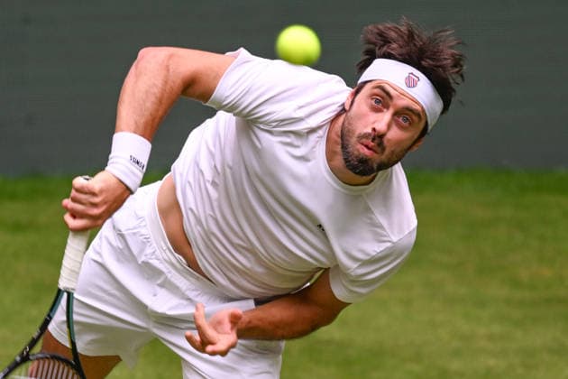 Nikoloz Basilashvili (GEO) 15.06.2026 ¢ Tennis ¢ TERRA WORTMANN OPEN ¢ ATP, Tennis Herren 500, heristo-arena-Halle (Westfalen), TERRA WORTMANN OPEN, NRW Germany