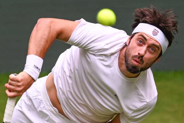 Nikoloz Basilashvili (GEO) 15.06.2026 ¢ Tennis ¢ TERRA WORTMANN OPEN ¢ ATP, Tennis Herren 500, heristo-arena-Halle (Westfalen), TERRA WORTMANN OPEN, NRW Germany