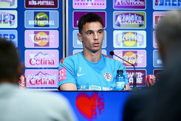 Alexandria, USA, 150626. Croatian national football team press conference, PK, Pressekonferenz at the training center of the World Cup base camp, located at the Episcopal Gymnasium. In the photo: Nikola Moro. Photo: Boris Kovacev CROPIX Copyright: xxBorisxKovacevx budimir_moro4-140626