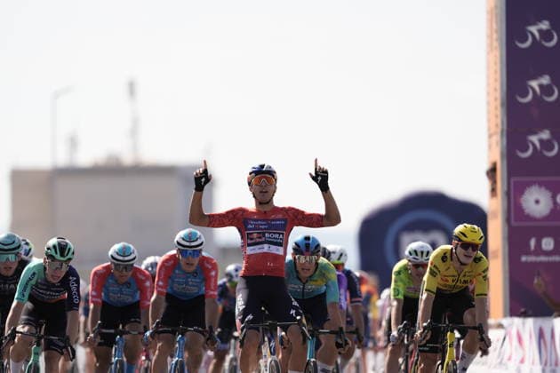 Italy s Andrea Donati of Biesse - Carrera - Premac stage winner during Stage 2 of the Giro Next Generation from Tropea to Crotone Italy, June 15, 2026  Copyright: xMassimoxPaolone LaPressex