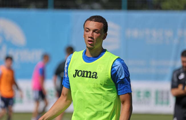 Fussball, Herren, 3.Liga, Saison 2026 2027, TSV 1860 München, Training, Grünwalder Strasse 114 Samuel Althaus (TSV 1860 München) Kopf, Oberkörper mit Leibchen