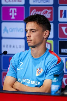 Croatia Training And press conference, PK, Pressekonferenz - FIFA World Cup, WM, Weltmeisterschaft, Fussball 2026 Nikola Moro of Croatia speaks to the media during a press conference of Croatia National Football Team at training centre at Episcopal High School on June 15, 2026 in Alexandria, Virginia.  IgorxKralj PIXSELL