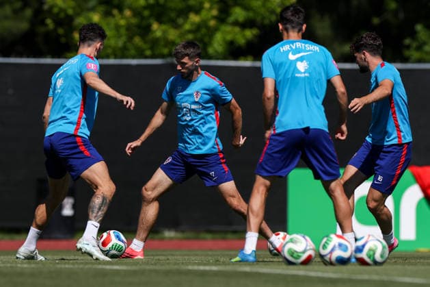 Croatia Training And press conference, PK, Pressekonferenz - FIFA World Cup, WM, Weltmeisterschaft, Fussball 2026 Ivan Perisic, Petar Sucic and Martin Baturina of Croatia during the training session at training centre at Episcopal High School on June 15, 2026 in Alexandria, Virginia.  IgorxKralj PIXSELL