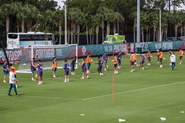 FIFA World Cup, WM, Weltmeisterschaft, Fussball 2026 - Portugal training session Portugal s players particpate in a training session of Portugal s national team, Nationalteam at Garden District Park in Palm Beach, Florida, USA, 15 June 2026. Palm Beach Florida Estados Unidos  Copyright: xMIGUELxA.xLOPESx