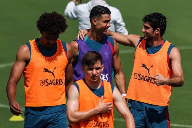 FIFA World Cup, WM, Weltmeisterschaft, Fussball 2026 - Portugal training session (L-R) Portugal s Renato Veiga, Francisco Conceicao, Cristiano Ronaldo and Goncalo Guedes during a training session of Portugal s national team, Nationalteam at Garden District Park in Palm Beach, Florida, USA, 15 June 2026. Palm Beach Florida United States  Copyright: xMIGUELxA.xLOPESx