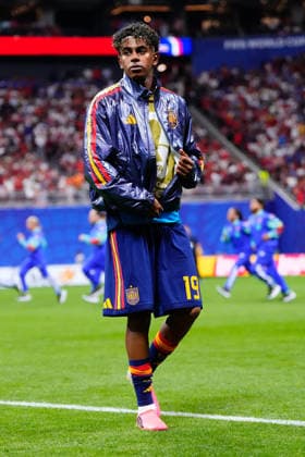 Spain v Cabo Verde: Group H - FIFA World Cup, WM, Weltmeisterschaft, Fussball 2026 Lamine Yamal of Spain looks on during the FIFA World Cup 2026 Group H match between Spain and Cabo Verde at Atlanta Stadium on June 15, 2026 in Atlanta, United States. Atlanta GA United States  Copyright: xJosexBretonx originalFilename:bretonhernandez-spainvca260615_npPgD.jpg