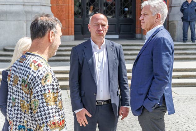 15.06.2026, Berlin, Bürgermeister Kai Wegner empfängt die Handball Manschaft Füchse Berlin am Roten Rathauses. Bürgermeister Kai Wegner empfängt die Füchse Berlin