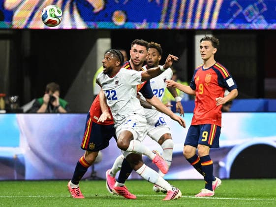 (260616) -- ATLANTA, June 16, 2026 -- Steven Moreira (1st L) of Cape Verde competes during the group H match between Spain and Cape Verde at the 2026 FIFA World Cup, WM, Weltmeisterschaft, Fussball at Atlanta Stadium in Atlanta, the United States, June 15, 2026. ) (SP)U.S.-ATLANTA-FOOTBALL-FIFA WORLD CUP-GROUP H-ESP VS CPV JuxHuanzong 