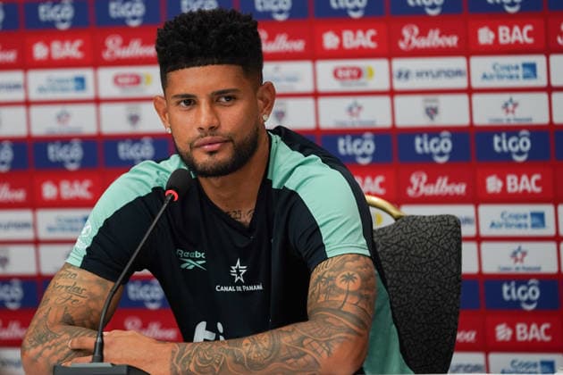 Panama Training Day - 2026 FIFA World Cup, WM, Weltmeisterschaft, Fussball Andres ANDRADE 16 of Panama national football team during the press conference, PK, Pressekonferenz before the training day ahead the 2026 FIFA World Cup Group L match against Ghana at Nottawasaga Resort. on June 15, 2026 in Toronto, Canada. (Photo by Leonardo Ramirez Eyepix Group) Copyright: xLeonardoxRamirezx xEyepixxGroupx LR15062026-02561