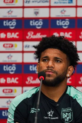 Panama Training Day - 2026 FIFA World Cup, WM, Weltmeisterschaft, Fussball Carlos HARVEY 14 of Panama national football team during the press conference, PK, Pressekonferenz before the training day ahead the 2026 FIFA World Cup Group L match against Ghana at Nottawasaga Resort. on June 15, 2026 in Toronto, Canada. (Photo by Leonardo Ramirez Eyepix Group) Copyright: xLeonardoxRamirezx xEyepixxGroupx LR15062026-02586