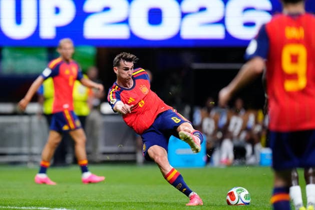Spain v Cape Verde - FIFA World Cup, WM, Weltmeisterschaft, Fussball 2026 - Group H ATLANTA, UNITED STATES - JUNE 15: Fabian Ruiz (8) of Spain kicks the ballduring the 2026 FIFA World Cup First Stage Group H match between Spain and Cape Verde at Mercedes-Benz Stadium (Atlanta Stadium) in Atlanta, Georgia, United States on June 15, 2026. Jose Hernandez Anadolu Georgia United States. Editorial use only. Please get in touch for any other usage.  Copyright: x2026xAnadoluxJosexHernandezx