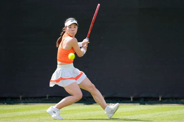 Lexus Nottingham Open - Day One Himeno Sakatsume of Japan competes during her Round of 32 match at the 2026 Lexus Nottingham Open Women s tennis tournament at the Nottingham Tennis Centre in Nottingham, England, on June 15, 2026. Nottingham Great Britain United Kingdom  Copyright: xOwenxHammondx originalFilename:hammond-2026lexu260615_np9xV.jpg