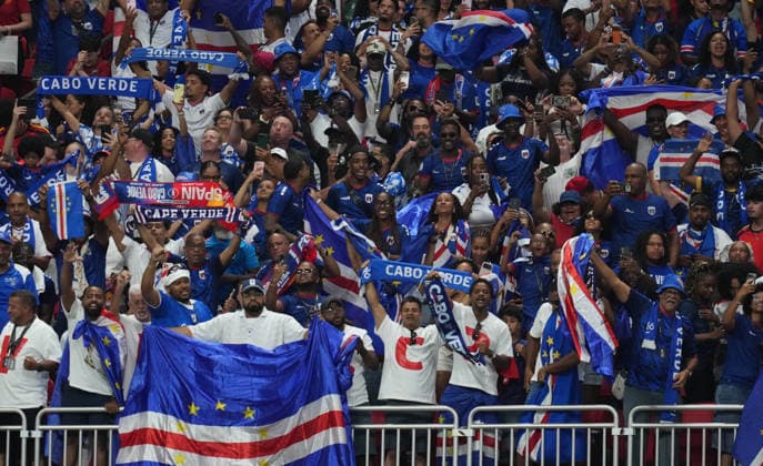 Cabo Verde fans (Japan) celebrate during Spain and Cape Verde, Group H FIFA World Cup, WM, Weltmeisterschaft, Fussball 2026, Atlanta Stadium, Atlanta, United States on June 15, 2026. Thor Wegner DeFodi Images. (Photo by DeFodi Images) -