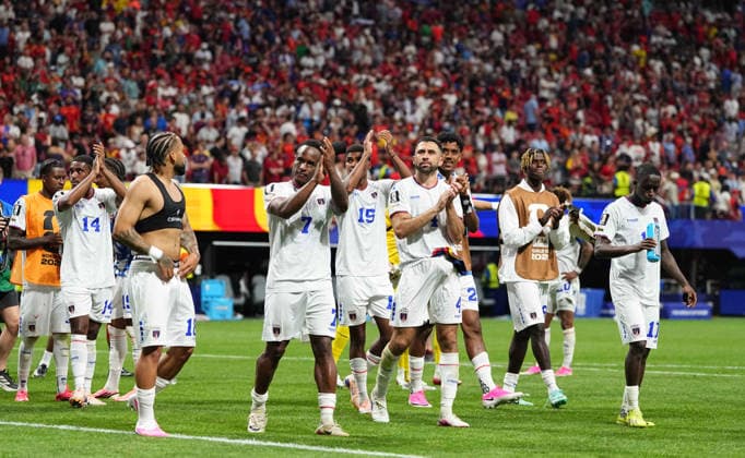 Cabo Verde team (Japan) celebrate during Spain and Cape Verde, Group H FIFA World Cup, WM, Weltmeisterschaft, Fussball 2026, Atlanta Stadium, Atlanta, United States on June 15, 2026. Thor Wegner DeFodi Images. (Photo by DeFodi Images) -