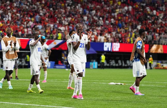 Cabo Verde team (Japan) celebrate during Spain and Cape Verde, Group H FIFA World Cup, WM, Weltmeisterschaft, Fussball 2026, Atlanta Stadium, Atlanta, United States on June 15, 2026. Thor Wegner DeFodi Images. (Photo by DeFodi Images) -