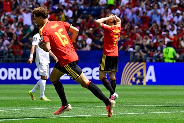 Belgium vs Egypt - 2026 FIFA World Cup, WM, Weltmeisterschaft, Fussball SEATTLE, USA - JUNE 15 : De Bruyne Kevin forward of Belgium missing an opportunity during the FIFA World Cup 2026 Group G match between Belgium and Egypt at the Lumen Field stadium on June 15, 2026 in Seattle, USA, 15 06 2026 Seattle United States of America  Copyright: xJanxDexMeuleneirx