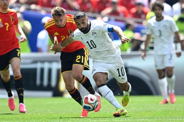 Belgium vs Egypt - 2026 FIFA World Cup, WM, Weltmeisterschaft, Fussball SEATTLE, USA - JUNE 15 : Castagne Timothy defender of Belgium and Salah Mohamed forward of Egypt battle for the ball during the FIFA World Cup 2026 Group G match between Belgium and Egypt at the Lumen Field stadium on June 15, 2026 in Seattle, USA, 15 06 2026 Seattle United States of America  Copyright: xNicoxVereeckenx